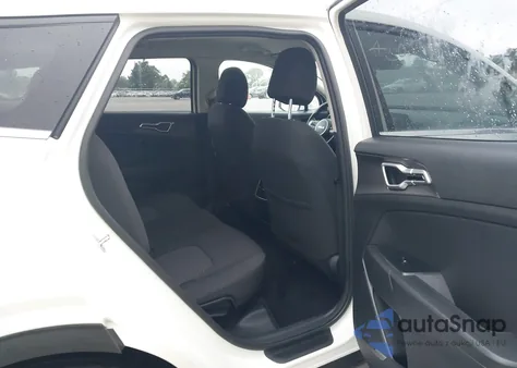 2023 Kia Sportage Lx z USA, uszkodzony, nr VIN KNDPU3AF3P7169311